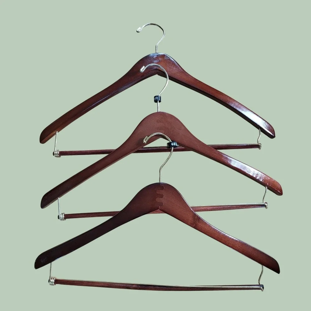 Vintage Set Of 3 Macys Wooden Suit Hangers With Gold Metal Hooks & Trouser Bar